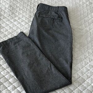 Under Armour Men's Gray Pants